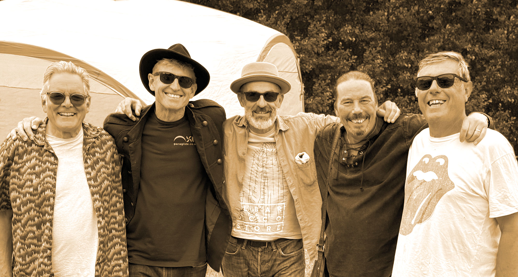 MLC-Smiling-Group-BW---crop